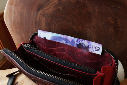 Porte feuille long ciselé floral