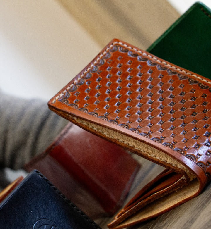 Tufted Pattern Wallet